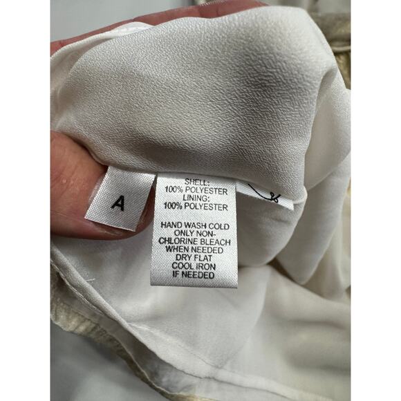 LOFT Blouse Top Womens Size S Small Sleeveless Shiny Gold Pullover Neck Ruffle - Picture 6 of 6